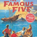 The Famous Five: Five on a Treasure Island